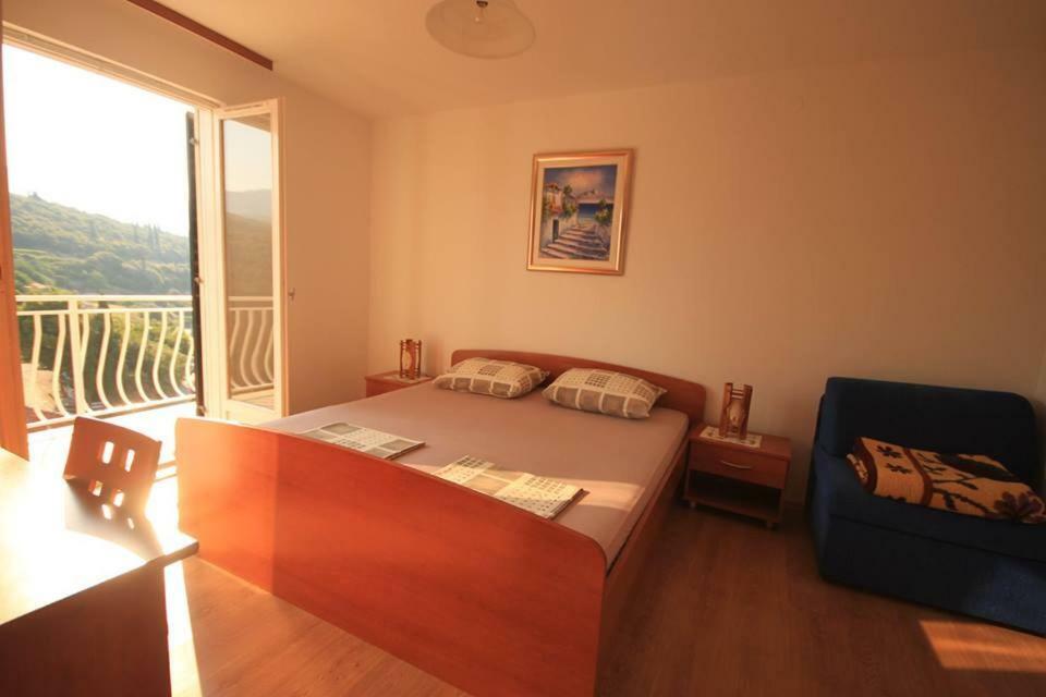 Diving Apartments Molunat Exterior photo
