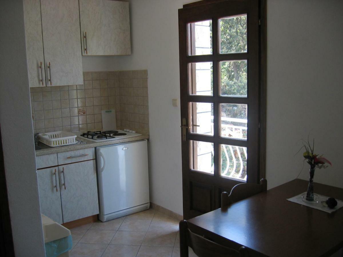 Diving Apartments Molunat Exterior photo